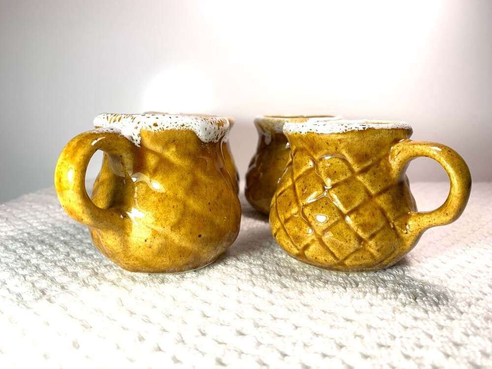 Shot or espresso pottery cups